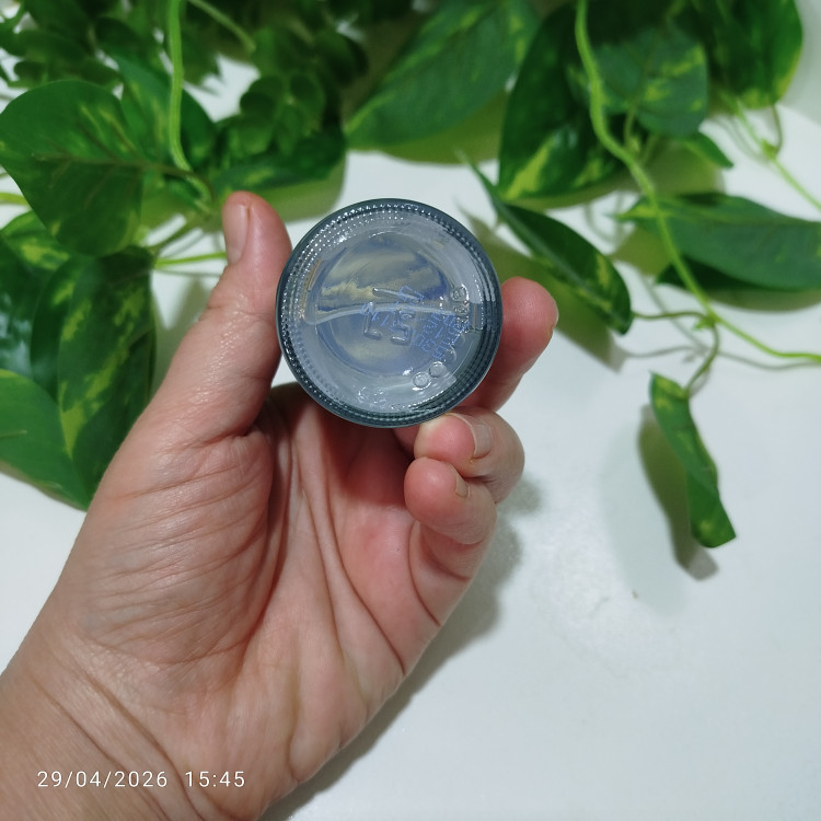 رول ضد تعریق 72 ساعته مردانه نیوا مدل fresh active