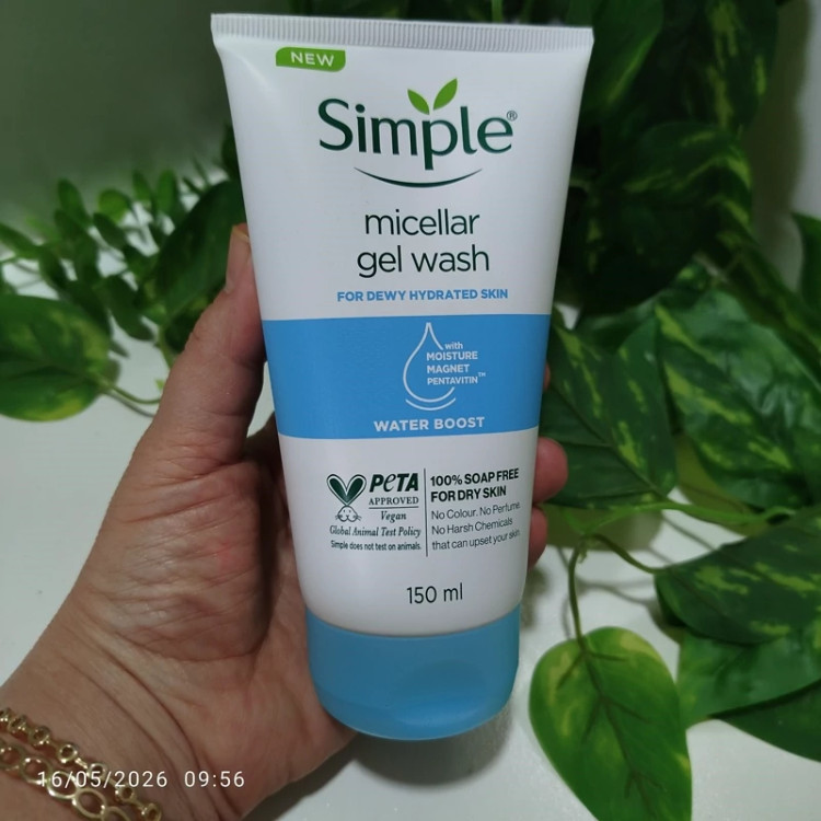 ژل شستشو مخصوص پوستهای خشک و خیلی خشک