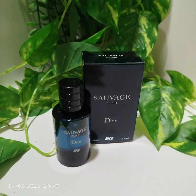 عطر سی میل ساواچ دیور