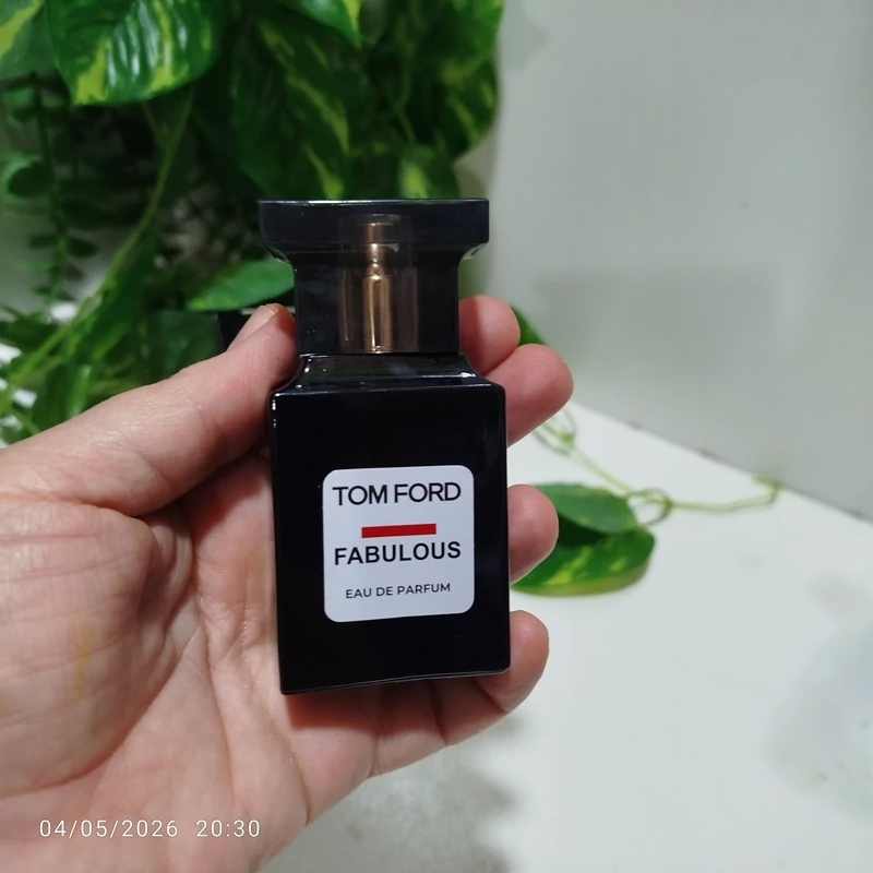 عطر سی میل تامفورد مشکی