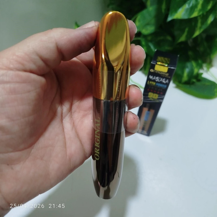 ریمل بلند کننده و حجم دهنده مژه ها کیفیت عالی