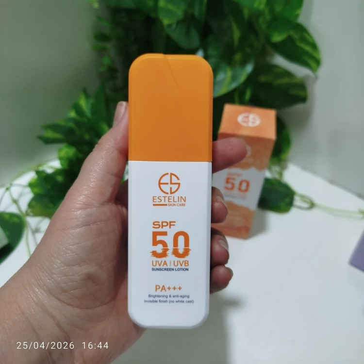 ضد آفتاب روشن کننده استلین spf 50