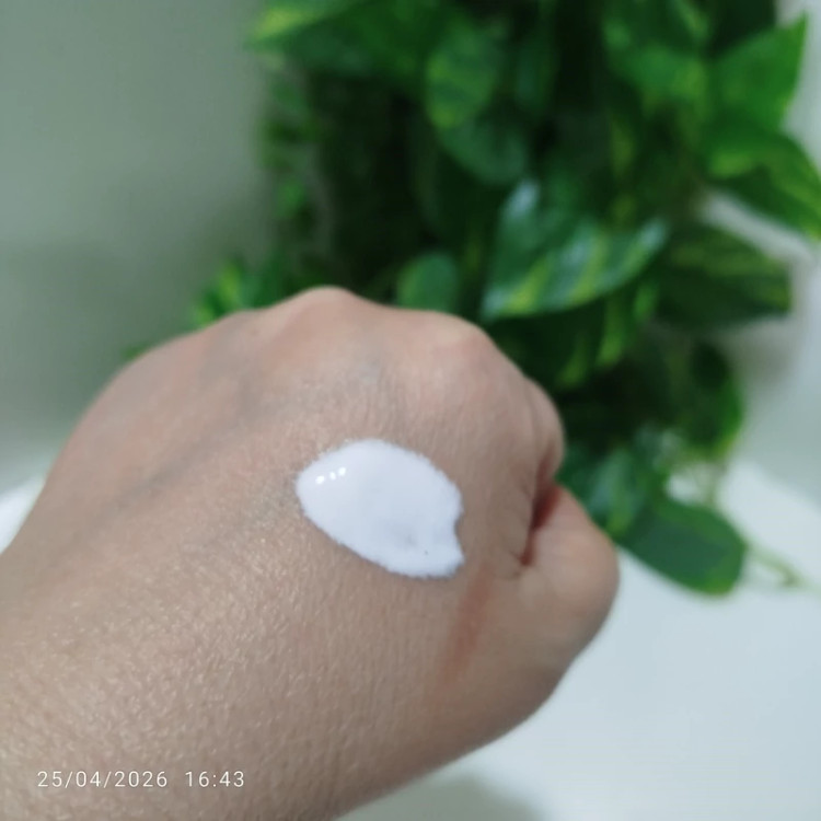 ضد آفتاب فلوئیدی آبرسان استلین spf 50