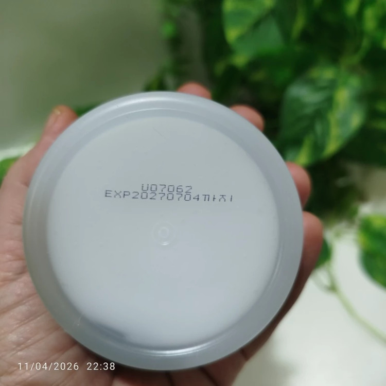 ژل کرم آبرسان کاسه ای کوزارکس حلزون