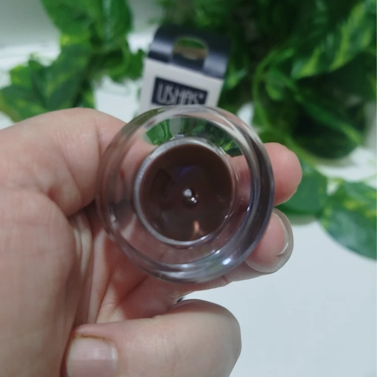 خط چشم ژله ای یوشاس رنگ قهوه ای