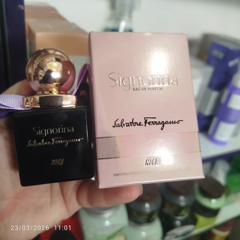 عطر سی میل signorina با ماندگاری بالا