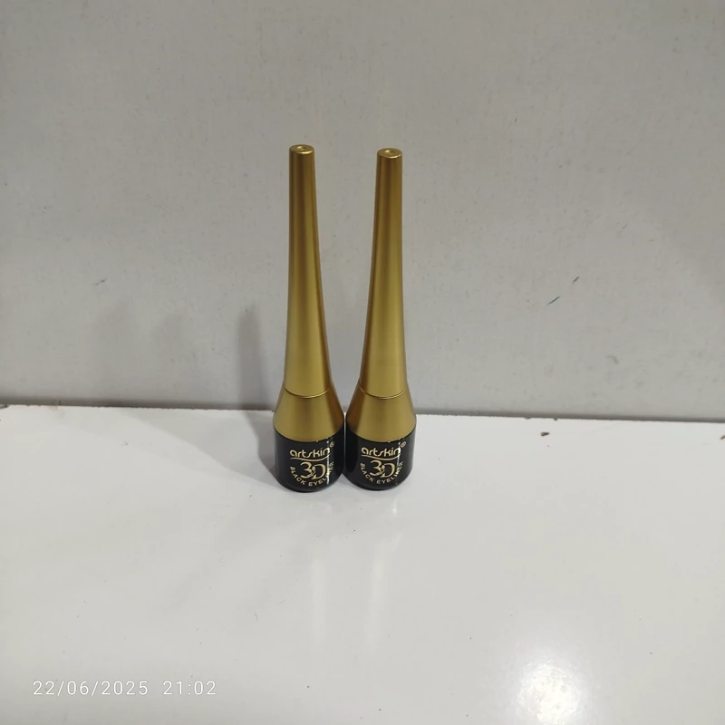 خط چشم کوزه ای ماژیکی آرت اسکین