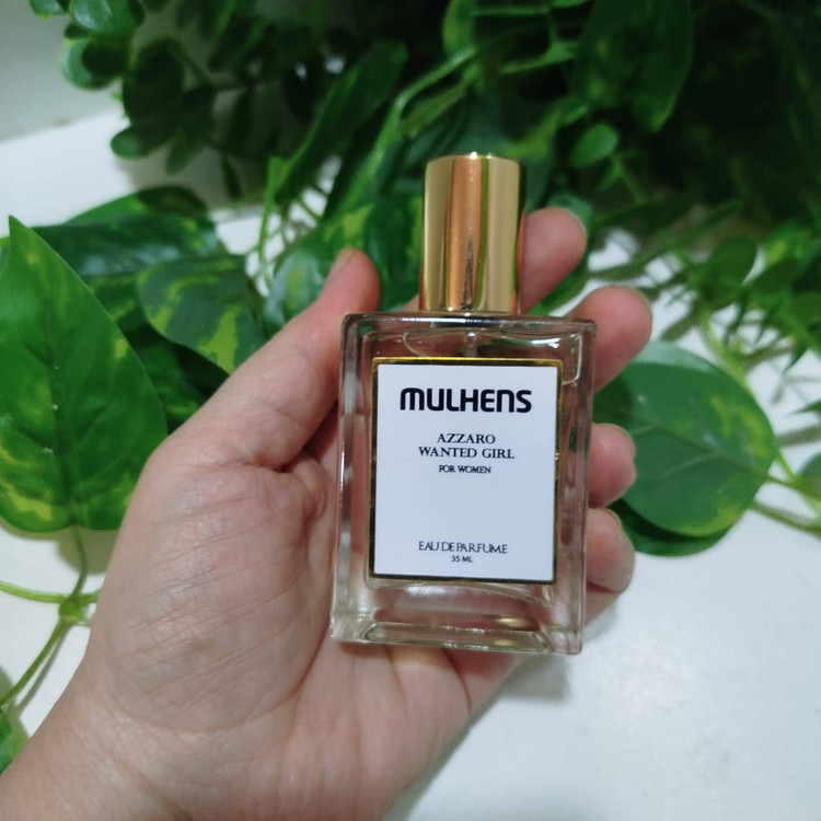 عطر آزارو وانتد گرل