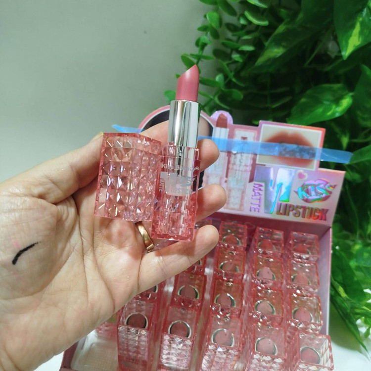 رژ لب جامد کیس بیوتی